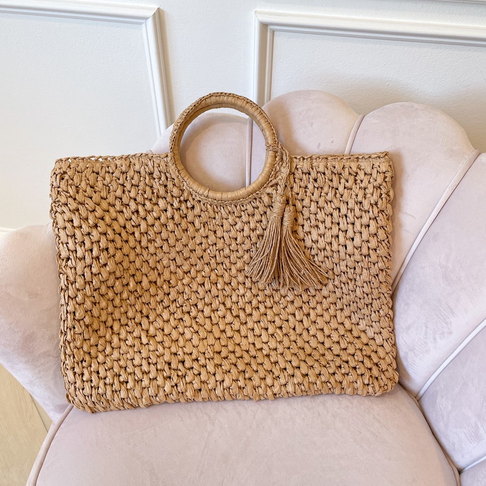 NWT Woven Bag / Straw Purse!